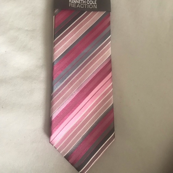 💼 Kenneth Cole Reaction Tie - Picture 2 of 4